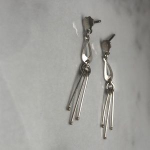 Vintage sterling silver drop stud earrings